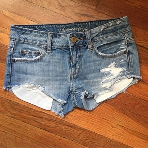 Low rise denim jeans